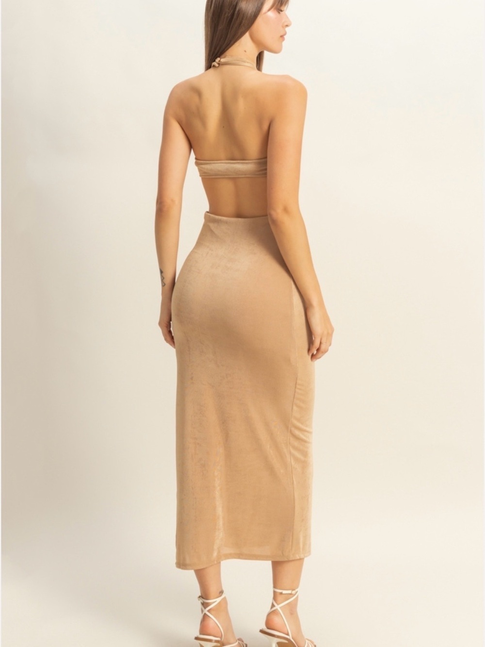 NWT Twist-Knot Cutout Maxi Dress in Camel - Medium - Picture 3 of 5